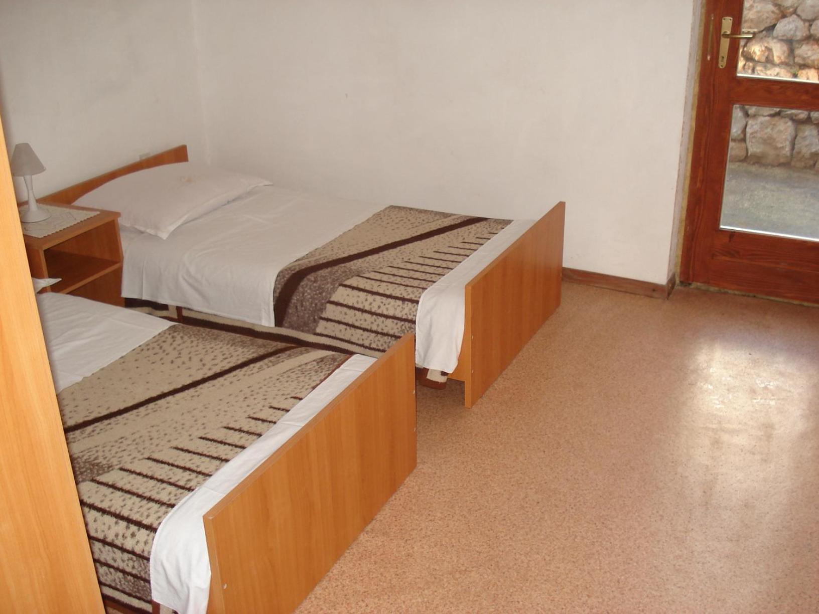 Apartments Mia สตารีกราด-ปาเคลนีซา ภายนอก รูปภาพ